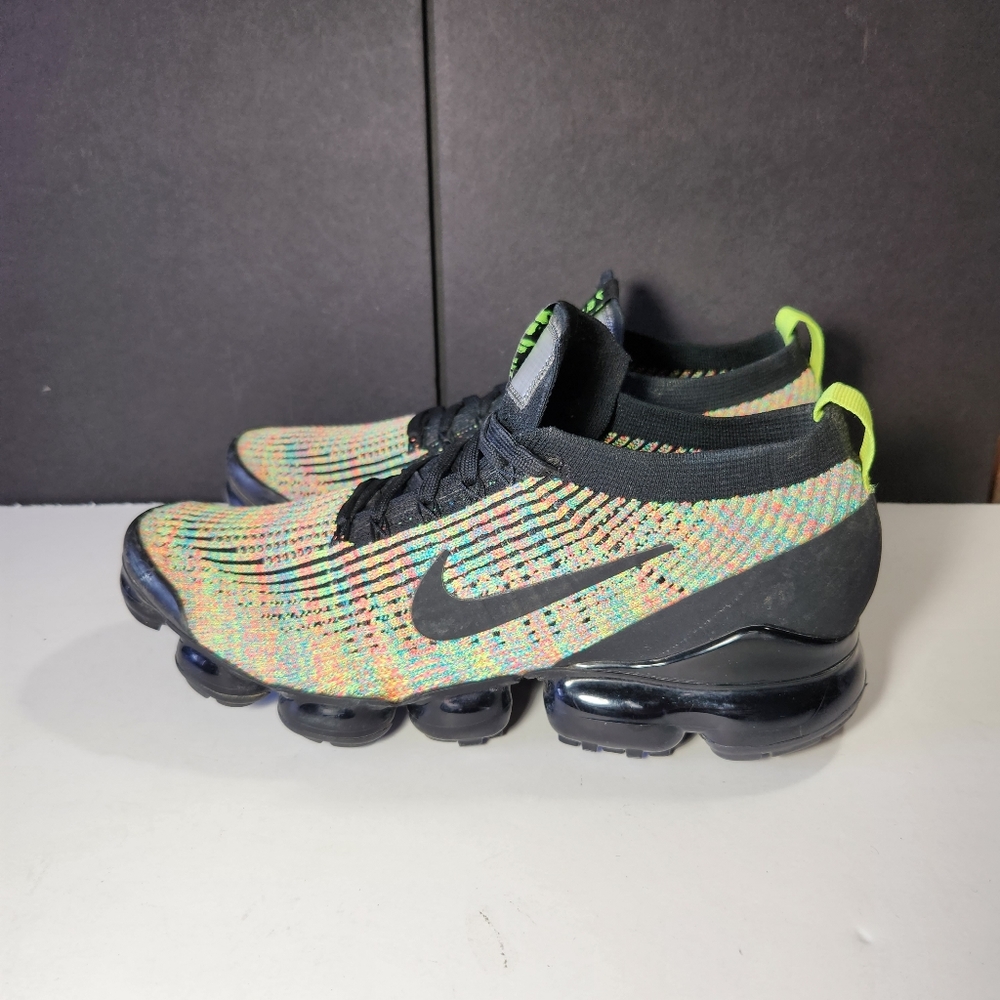 Nike Air Vapormax Flyknit Multicolor AJ6900 006 Size 11